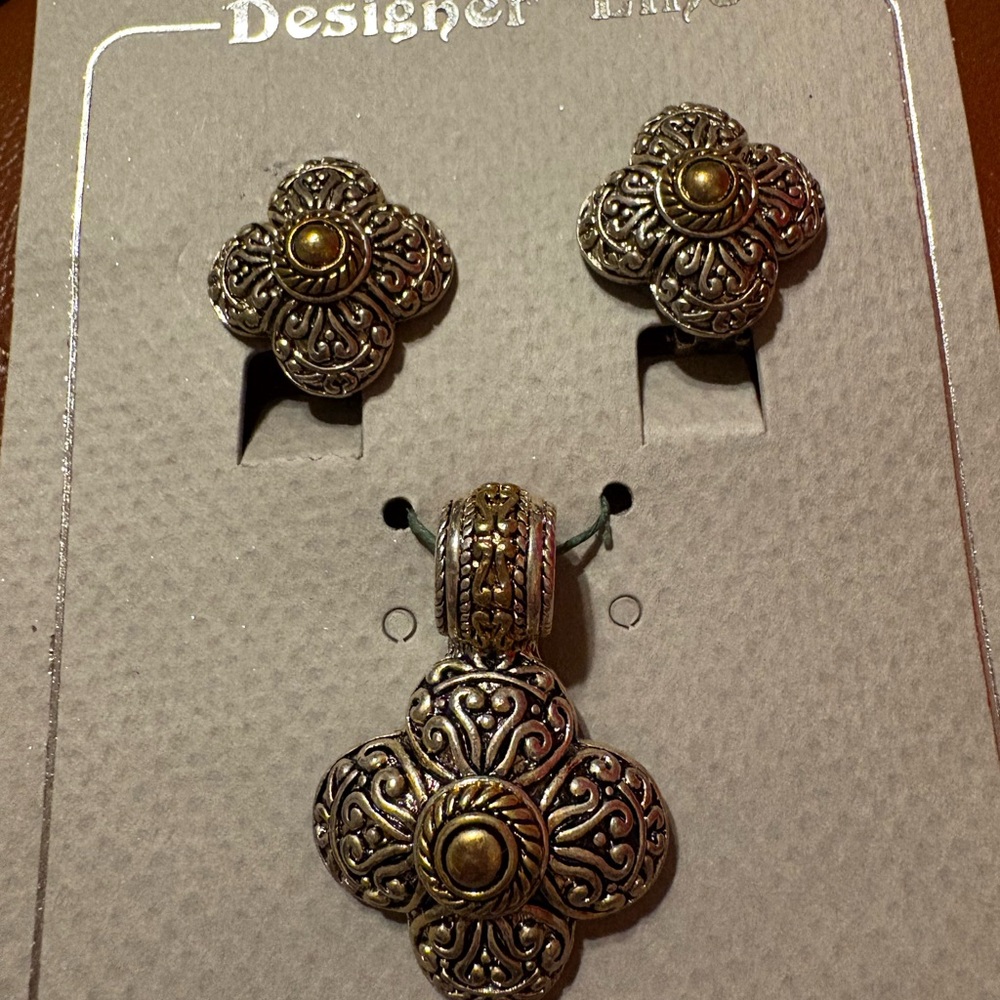 Filigree Floral Pendant & Earring Set - Two-Tone Silver and Gold